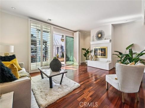 3592  Windspun  , Huntington Beach, CA