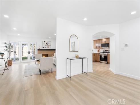 6821  Loyola   Drive, Huntington Beach, CA