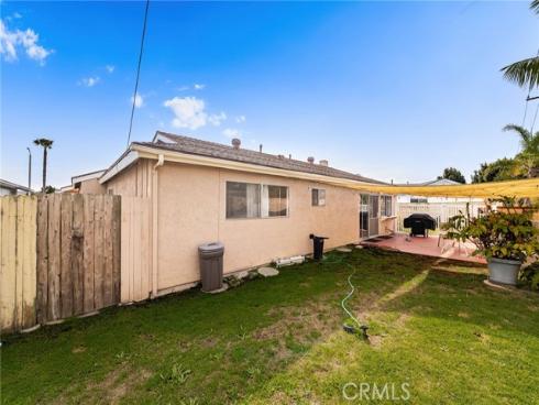 6261  Balmoral  , Huntington Beach, CA