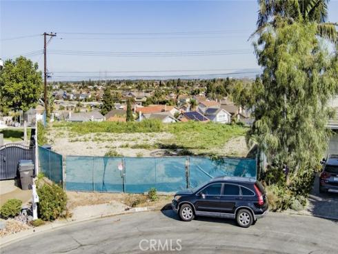 8351  Laura  , Huntington Beach, CA