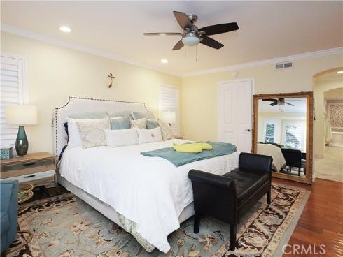 320  15th  , Huntington Beach, CA