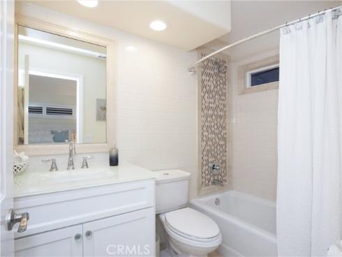 320  15th  , Huntington Beach, CA