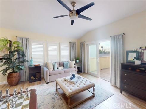 320  15th  , Huntington Beach, CA