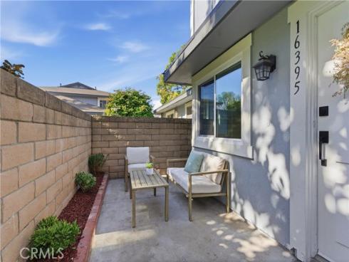 16395  Del Oro   Circle, Huntington Beach, CA