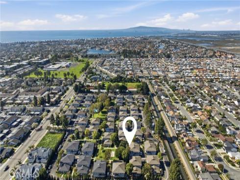 16395  Del Oro   Circle, Huntington Beach, CA