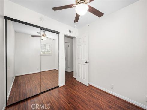 19880  Berkshire  , Huntington Beach, CA