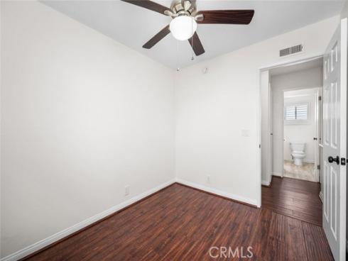 19880  Berkshire  , Huntington Beach, CA