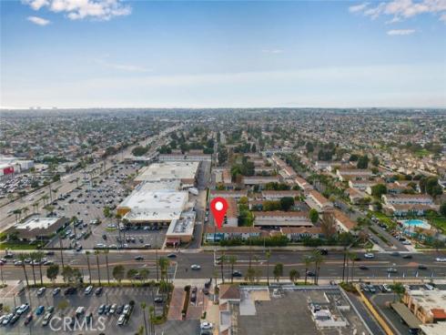 19880  Berkshire  , Huntington Beach, CA