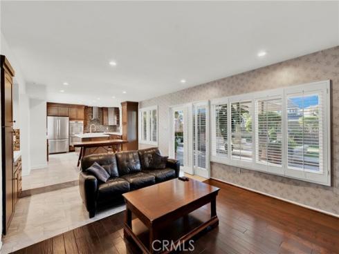 21891  Summerwind  , Huntington Beach, CA