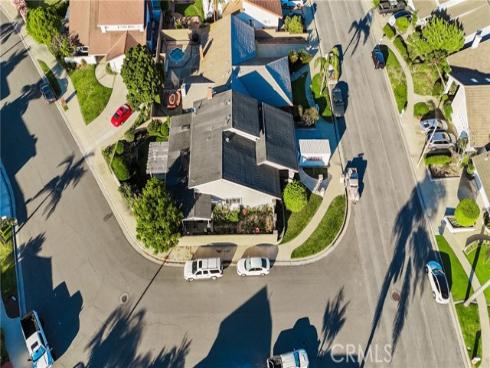 21891  Summerwind  , Huntington Beach, CA