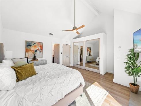 219  2nd   Street, Huntington Beach, CA