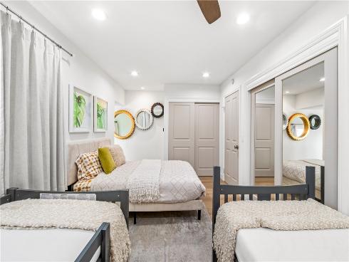 219  2nd   Street, Huntington Beach, CA