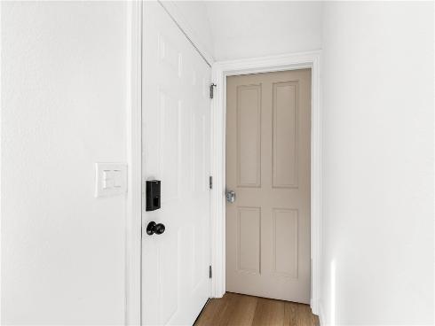 219  2nd   Street, Huntington Beach, CA