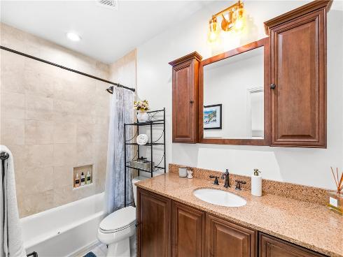 219  2nd   Street, Huntington Beach, CA