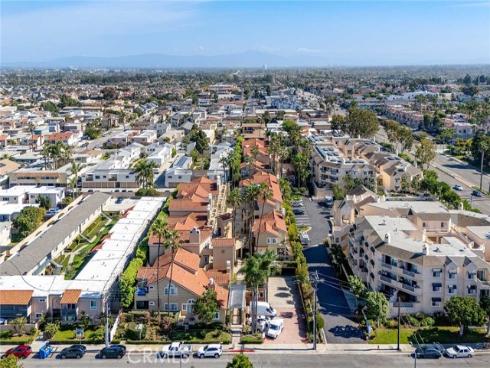 16912  Sims  103  Lane, Huntington Beach, CA