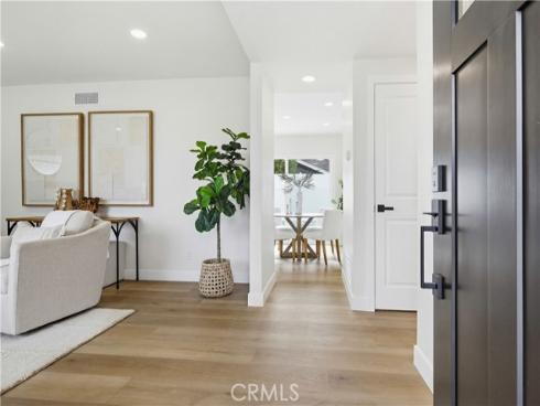 4652  Prelude  , Huntington Beach, CA