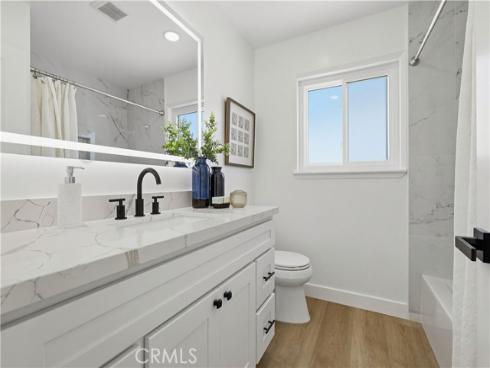 4652  Prelude  , Huntington Beach, CA