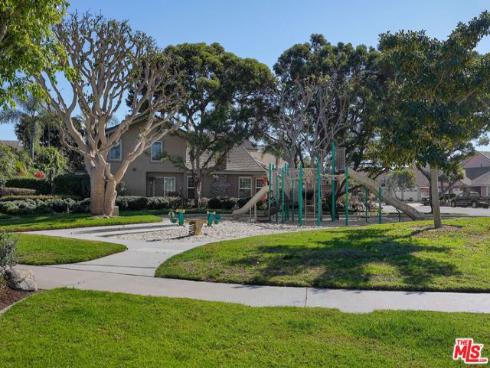 16352  Wildfire   Circle, Huntington Beach, CA