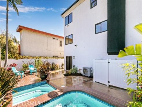 4651  Los Patos   Avenue, Huntington Beach, CA