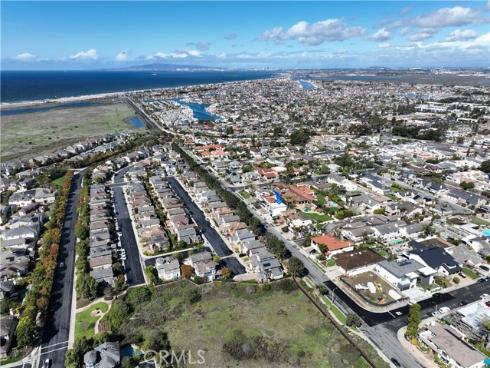 4651  Los Patos   Avenue, Huntington Beach, CA