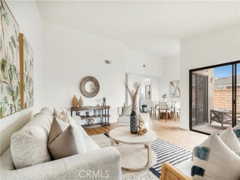 8815  Yuba  1101C  Circle, Huntington Beach, CA