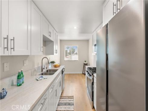 18853  Lister Lane  , Huntington Beach, CA