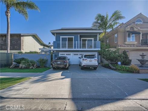 16802  Baruna  , Huntington Beach, CA