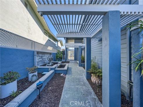 16802  Baruna  , Huntington Beach, CA