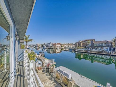 16802  Baruna  , Huntington Beach, CA