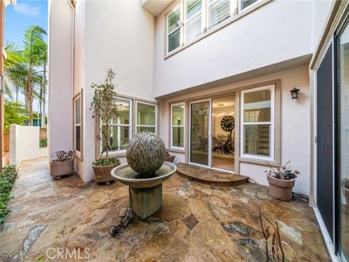 304  Goldenwest   Street, Huntington Beach, CA