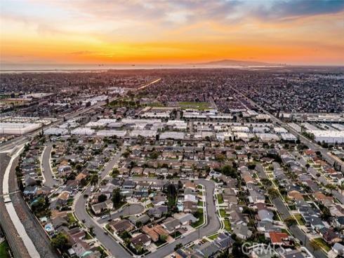 7622  Don   Drive, Huntington Beach, CA