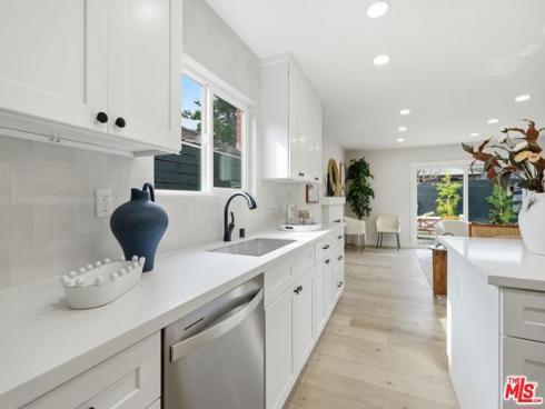 19891  Gloucester   Lane, Huntington Beach, CA