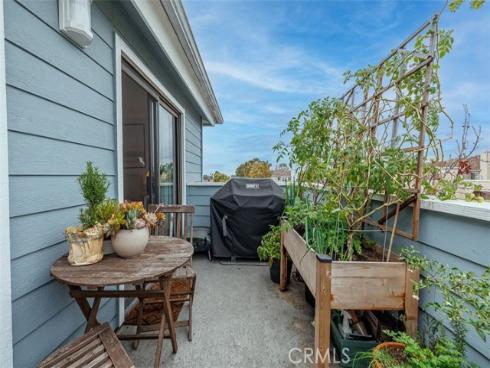 16960  Algonquin Street  2-304 , Huntington Beach, CA