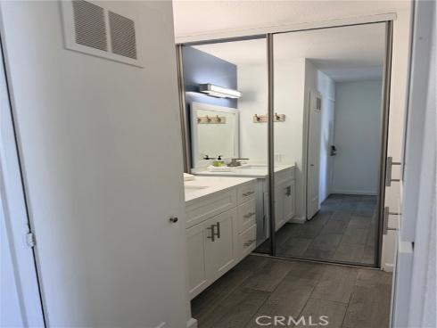 17092  Pacific Coast Hwy  204 , Huntington Beach, CA