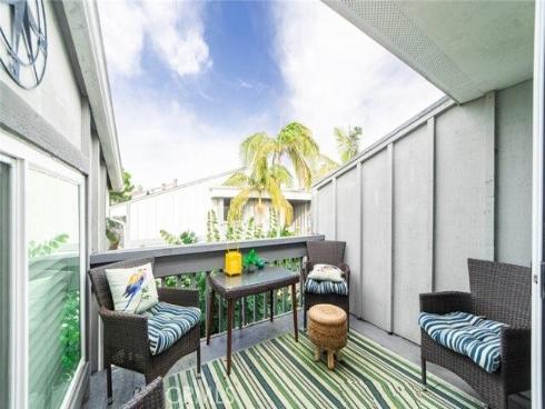 17092  Pacific Coast Hwy  204 , Huntington Beach, CA