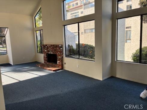 5176  Tortuga  107  Dr, Huntington Beach, CA