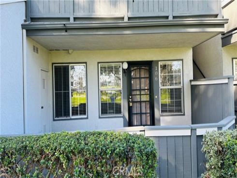 18242  Parkview  , Huntington Beach, CA