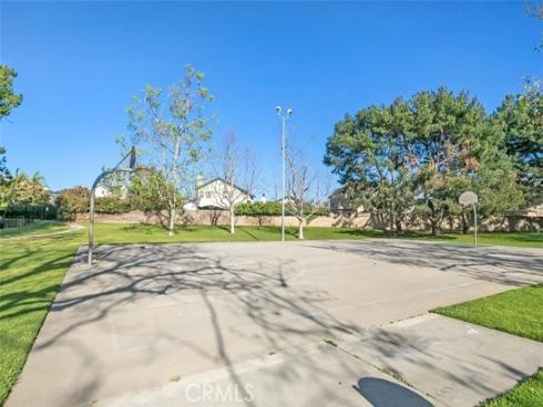 18242  Parkview  , Huntington Beach, CA