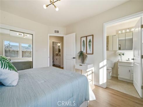 5032  Galway  , Huntington Beach, CA