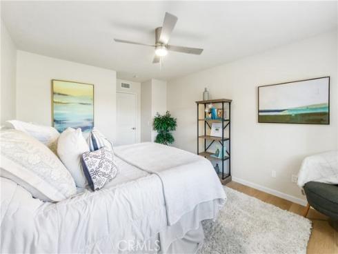 6600  Warner  10 , Huntington Beach, CA