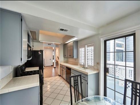 8132  Atwater  202  Circle, Huntington Beach, CA