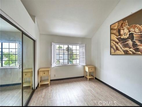 8132  Atwater  202  Circle, Huntington Beach, CA