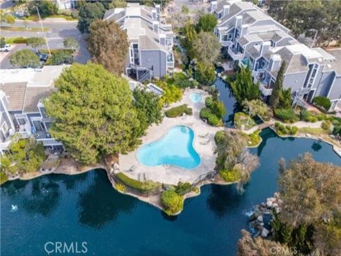 8132  Atwater  202  Circle, Huntington Beach, CA