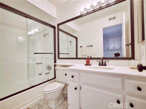 8132 Atwater 202 Circle, Huntington Beach, CA