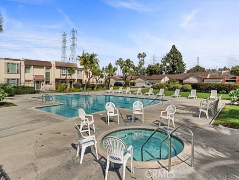 21282  Wavecrest   Circle, Huntington Beach, CA