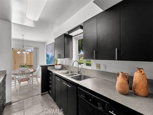 21282  Wavecrest   Circle, Huntington Beach, CA