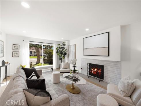 21361 Lemontree , Huntington Beach, CA