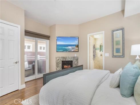 1314 Pacific Coast Highway A , Huntington Beach, CA