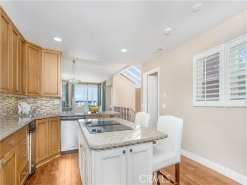 1314 Pacific Coast Highway A , Huntington Beach, CA