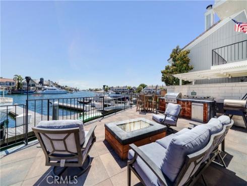 16102 Bonaire Circle, Huntington Beach, CA